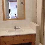 Spacieux A Super-besse Avec Terrasse Et Garage - Fr-1-814-147 * Super Besse