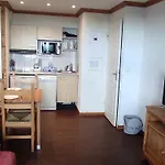 Apartamento Spacieux A Super-besse Avec Terrasse Et Garage - Fr-1-814-147 Super Besse